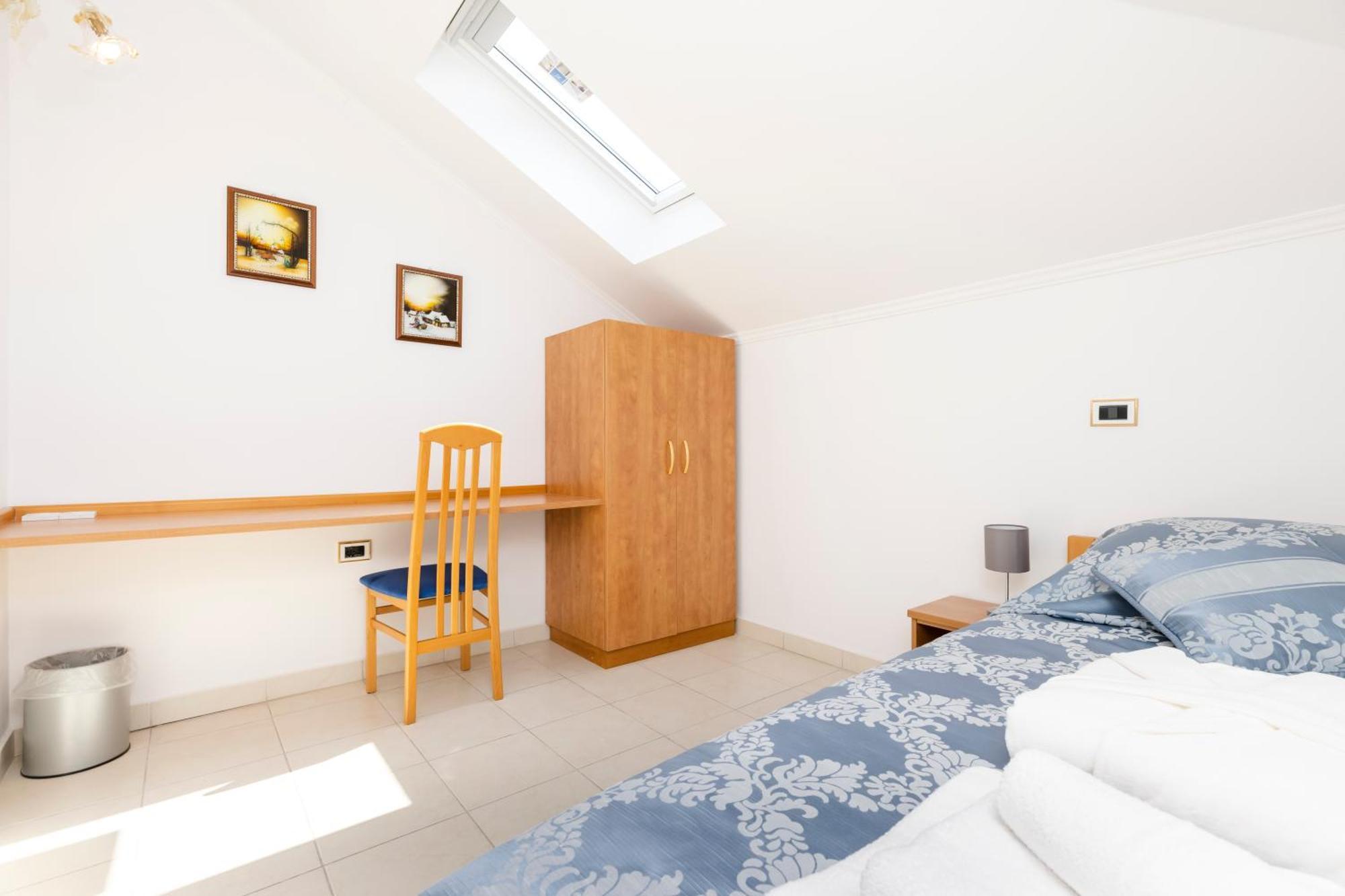 Villa Cassia Mali Lošinj Esterno foto
