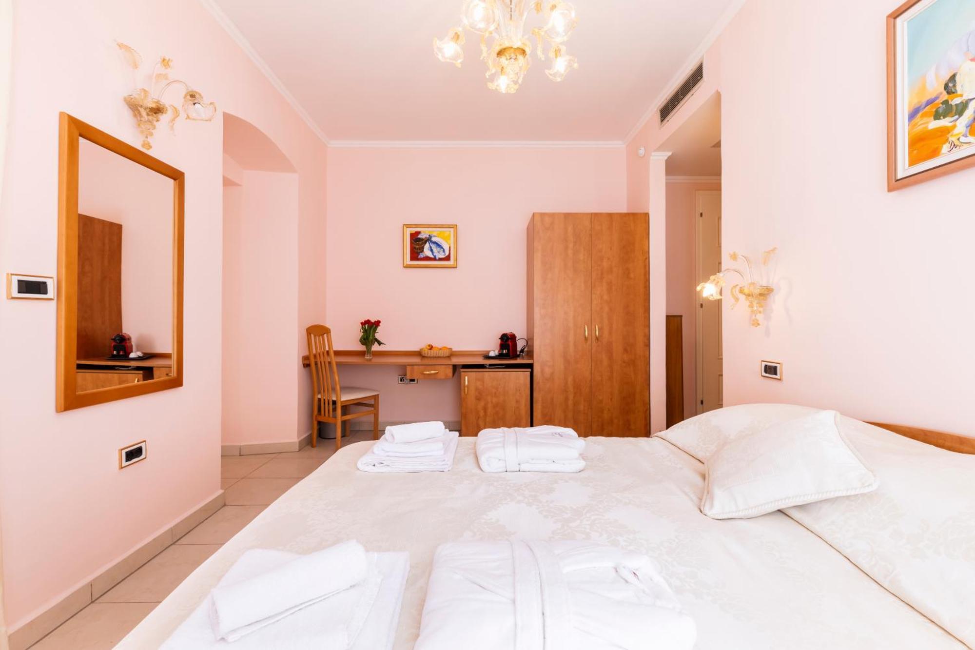 Villa Cassia Mali Lošinj Esterno foto